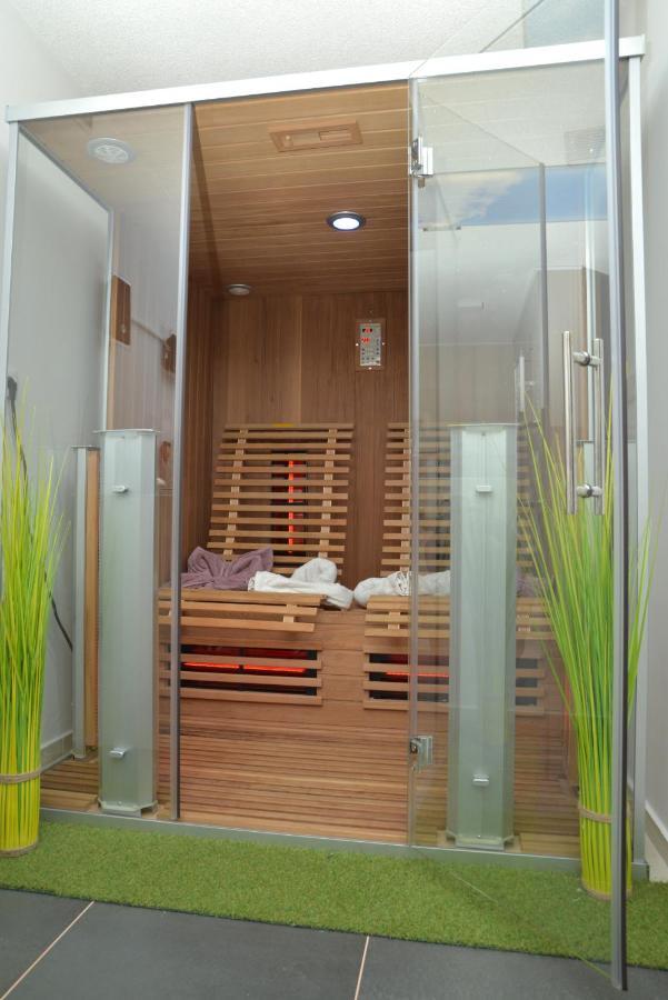 Tanja S In Nature With Sauna And Hot Tub